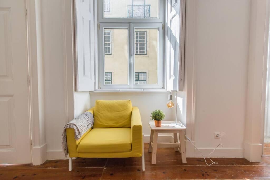 135 A - In Tranquil Flat In Alfama Near Se And Castle Lissabon