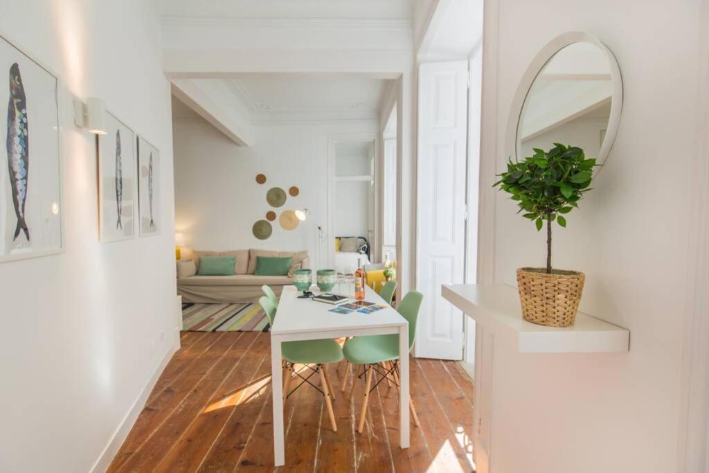 135 A - In Tranquil Flat In Alfama Near Se And Castle Apartment