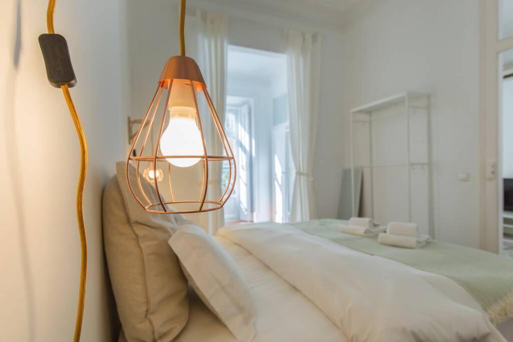135 A - In Tranquil Flat In Alfama Near Se And Castle Apartment